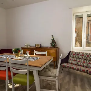 Giù Al Centro Couette-café Naples